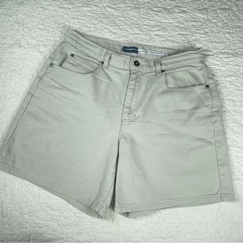 🔥Vintage Liz Claiborne Classic Fit Have To Have High Waist Denim Shorts 12